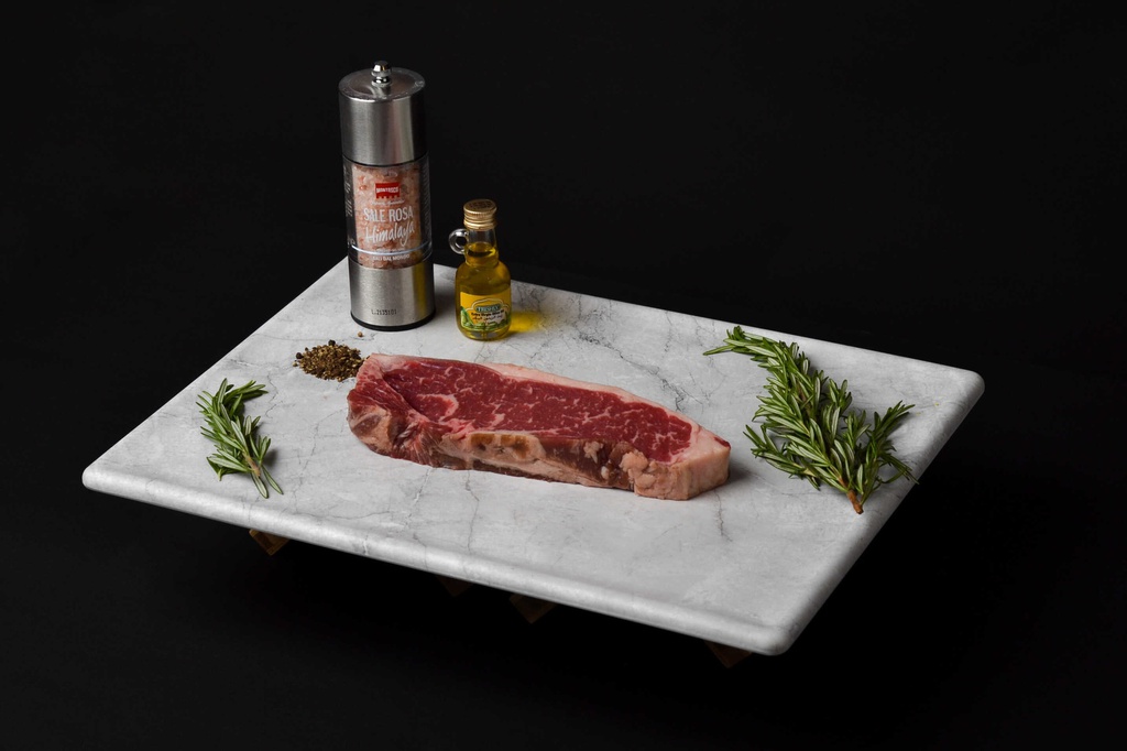 ستريب لوين strip loin Australian